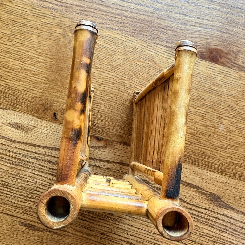 Vintage bamboo letter holder or napkin holder- grandmillenial cottagecore - Picture 7 of 12